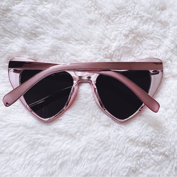 Addison Pink Heart-Shaped Sunglasses - Picture 15 of 15